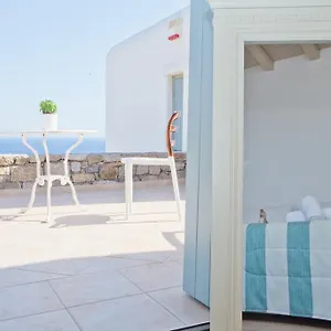 Niriides Homes & Ελιά